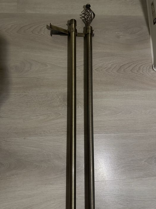 Продам карниз