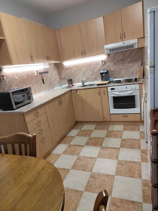 Дава се под наем Двустаен апартамент в Пловдив, Кършияка - 70 кв.м за 392.7 € - Снимка #4