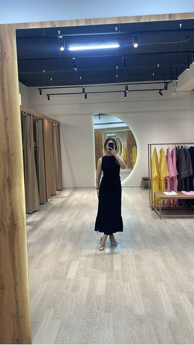 Вечерная черная платья