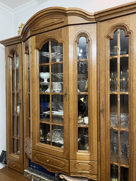 Сервант для гостинной и зала