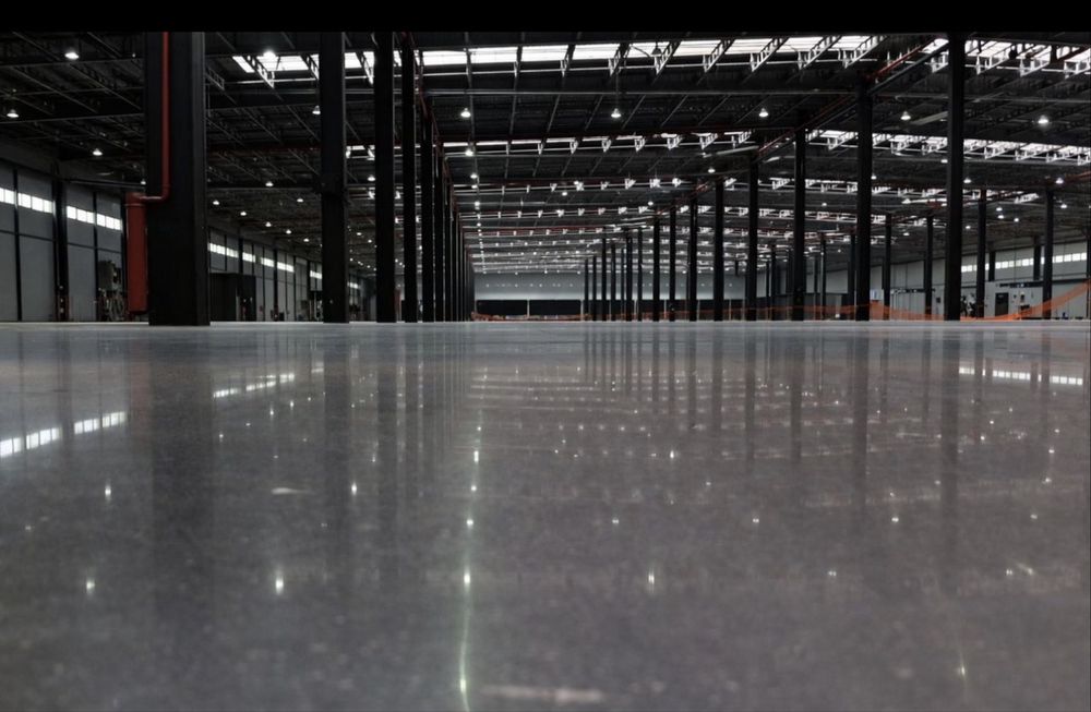 Топингговые полы, стяжка,бетон,стройка