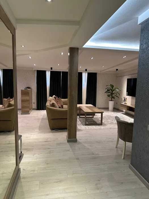 Сдаётся квартира под офис  Ор-р метро Беруний