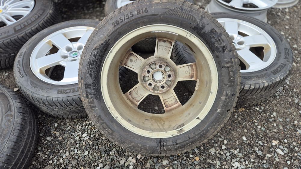 Оригинални джанти Шкода 5/100 Skoda Oktavia 5x100