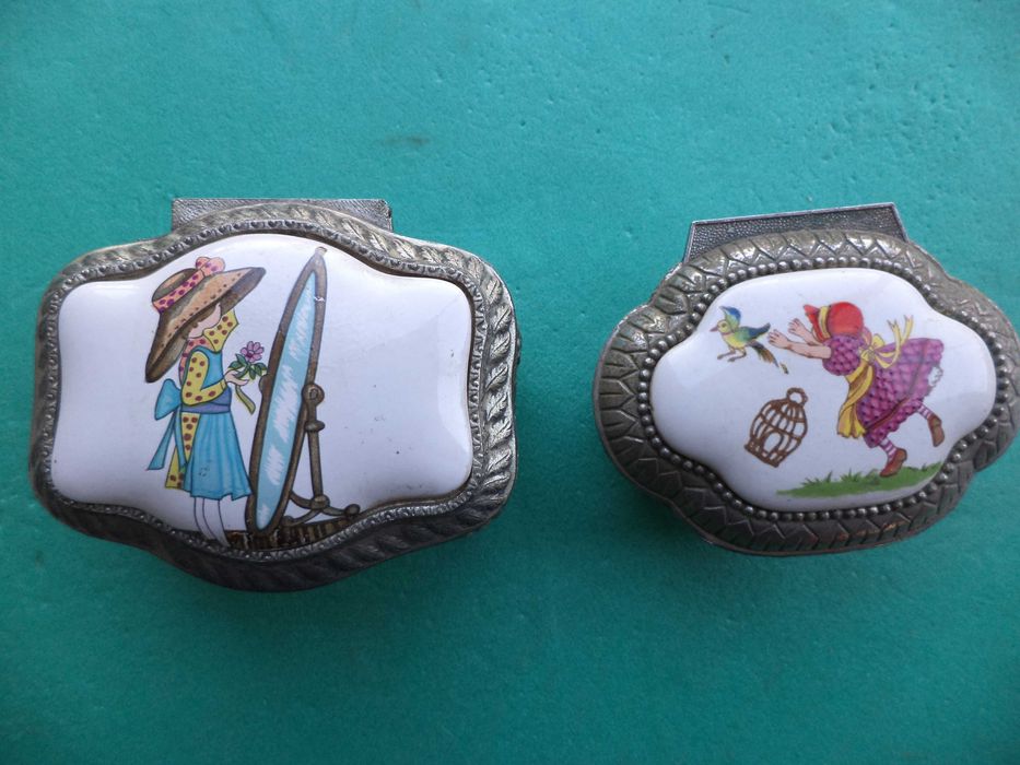 Vechi cutii casete de bijuterii capace cu ceramica marcate Japonia