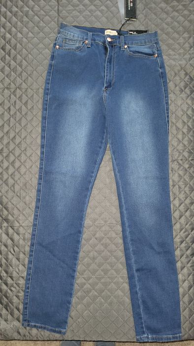 Нови дънки на H&M,  House и др.