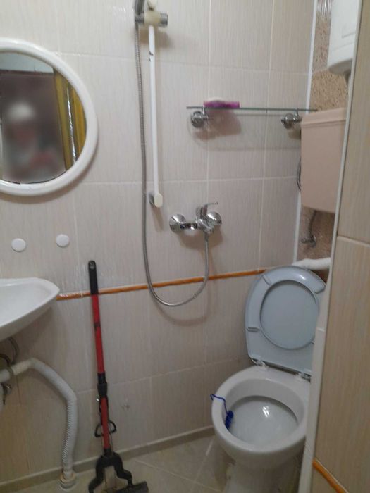 Дава се под наем Къща в Добрич, Център - 40 кв.м за 178.5 € - Снимка #8