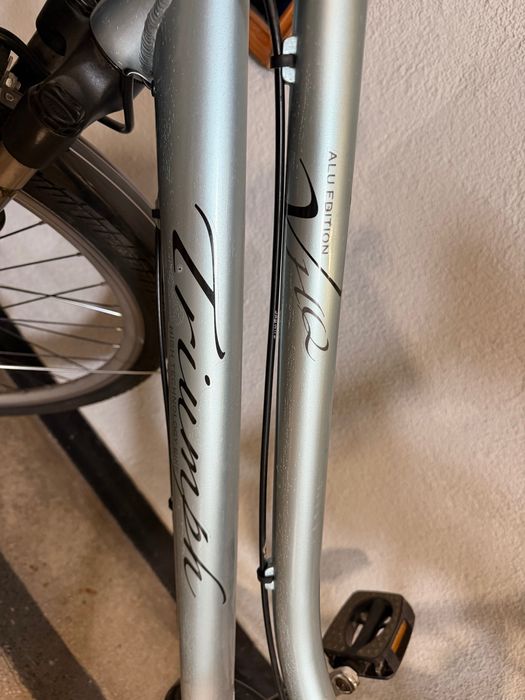 Немски градски велосипед Triumph Aluminium Edition