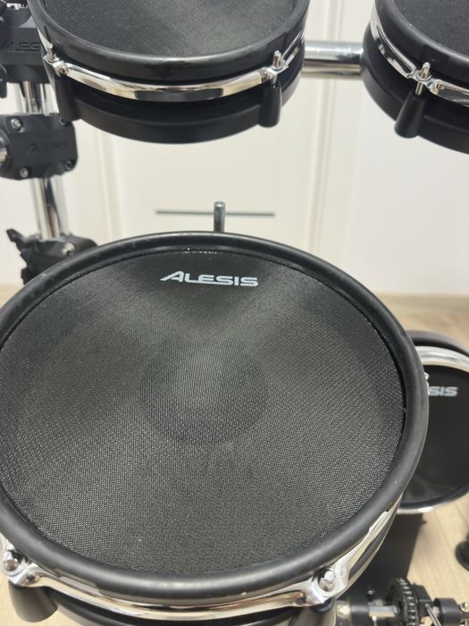 Kit Tobe Electrice Alesis Command Mesh