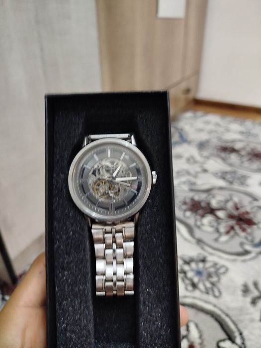 Часы Kenneth Cole NewYork