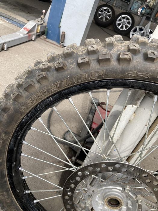 Кросови гуми за Honda