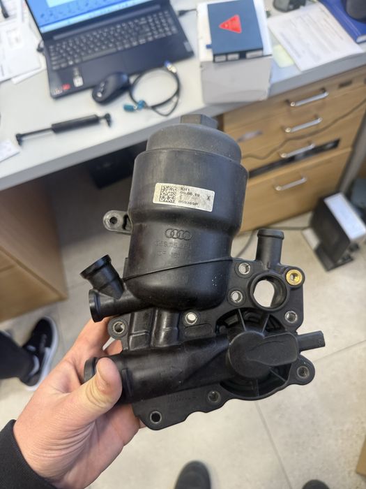 Termostat+Carcasa filtru ulei Audi 3.0 tdi 2010-2018