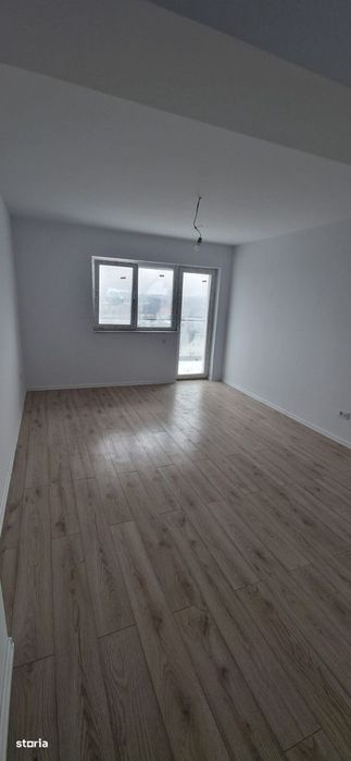 2 camere ,bloc nou,cu parcare