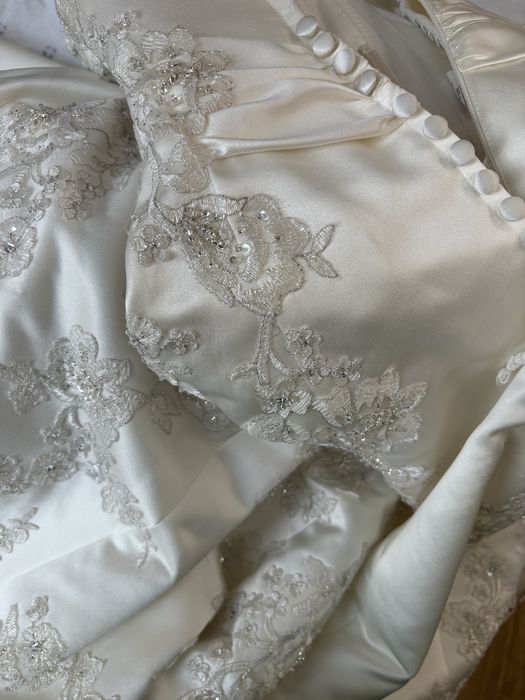 Продам свадебное платье Mon Cheri