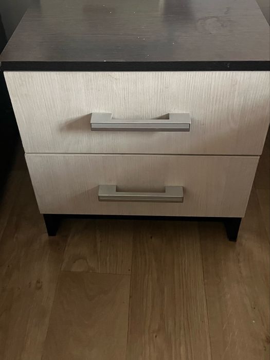 Продам спальный гарнитур