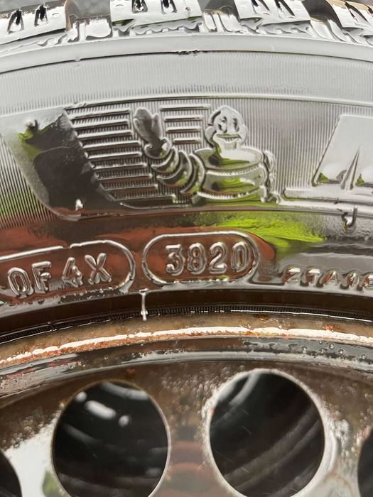 225 50 R17 Anvelope de iarna  Michelin