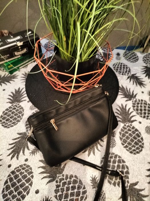 Poșetă damă din piele