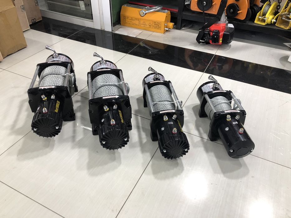 Лебедка эвакуаторная