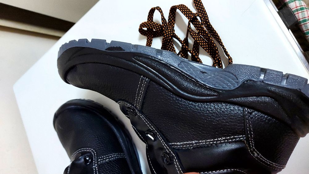 Спецобувь мужская новая