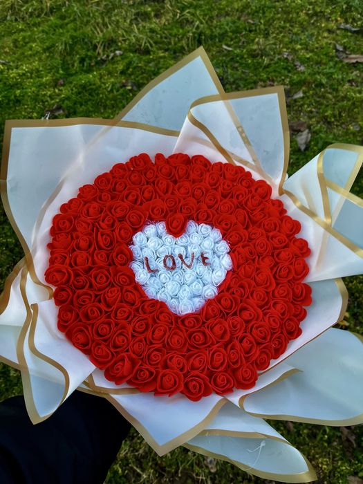 Buchet 165 trandafiri