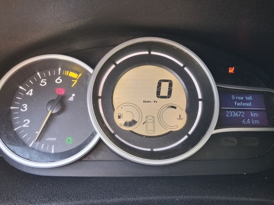 Renault megane 3  1.6 benzina + Gpl