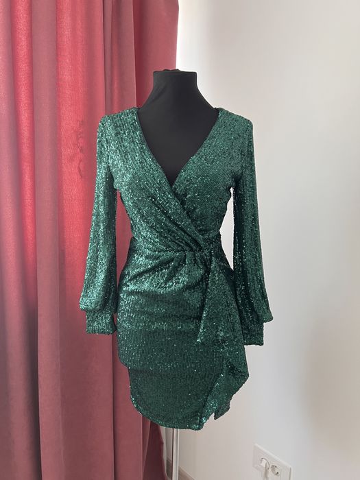 Vand rochii de ocazie xs ori s