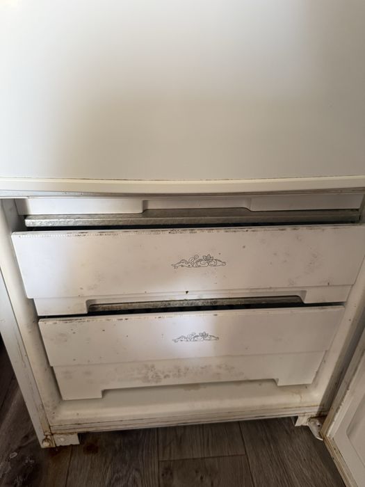 Холодильник Бирюса