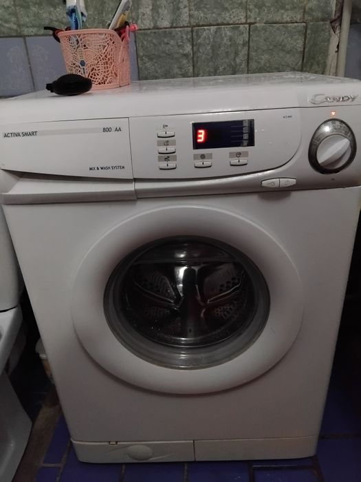 Продам стиральную машинку