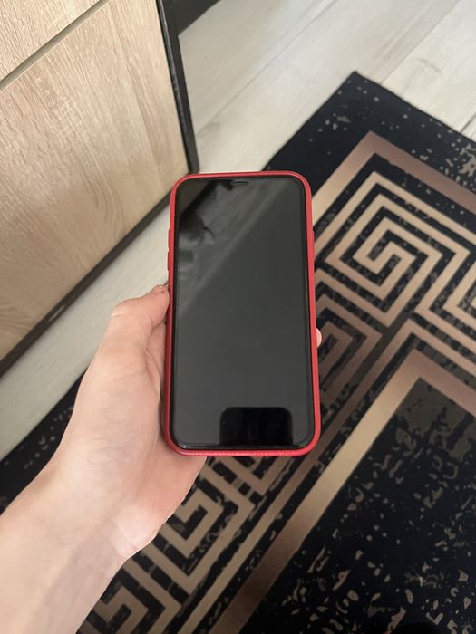 Iphone 11 64гб красный
