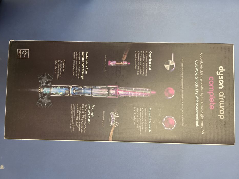 Dyson Airwrap Complete нов