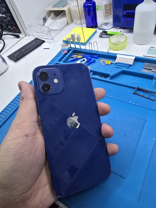 Аифон 12 в хорошем состоянии