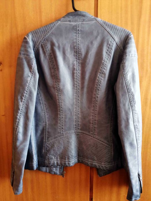 Синьо кожено яке, без забележки , размер 38