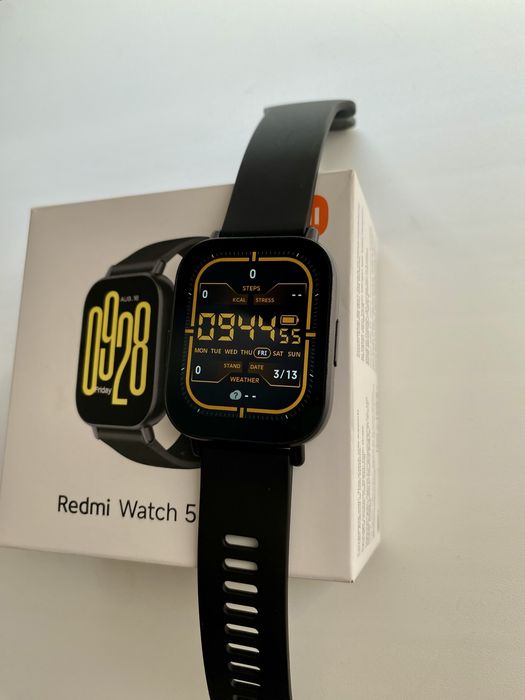 Часы Redmi Watch Active.