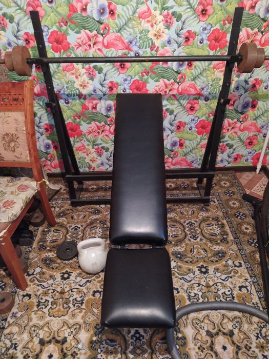 Тренажер для жима лежа