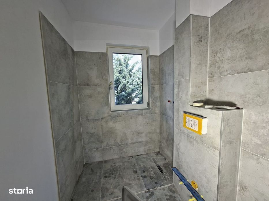 Apartament premium 49.7 mp utili 2 camere si curte 50 mp in Da Vinci
