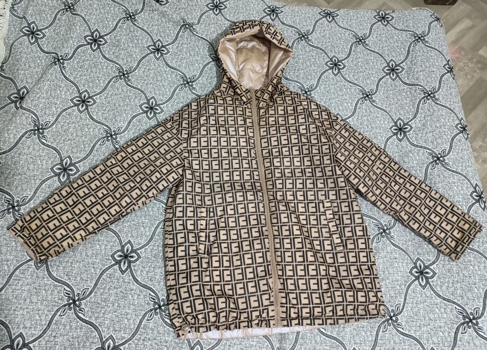 Куртка двухсторонняя на весну