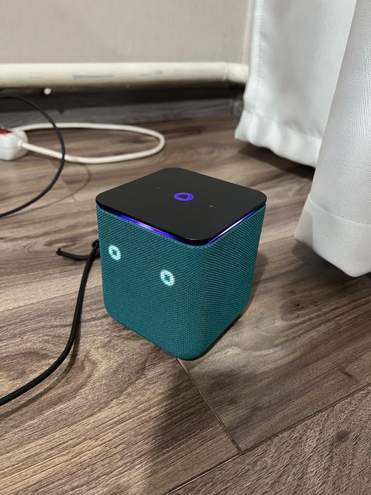 Яндекс станция Миди