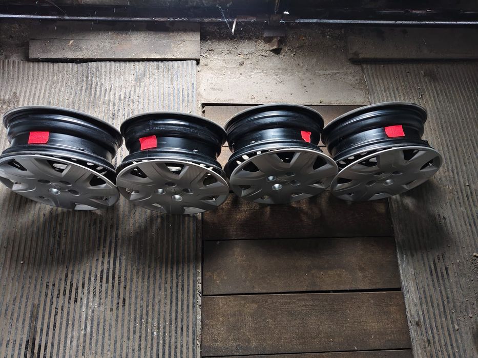 Продам новую зимние шины!