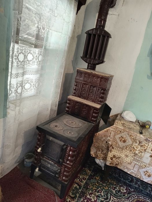 Sobă teracota cu plita și cuptor