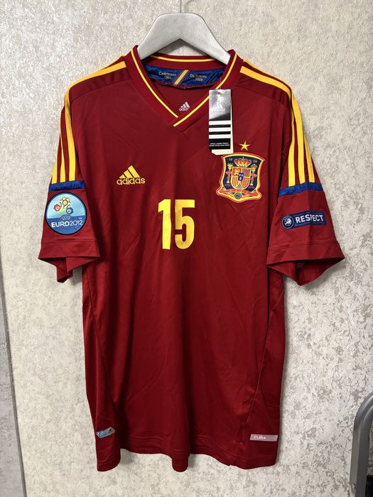 Футболки мужские