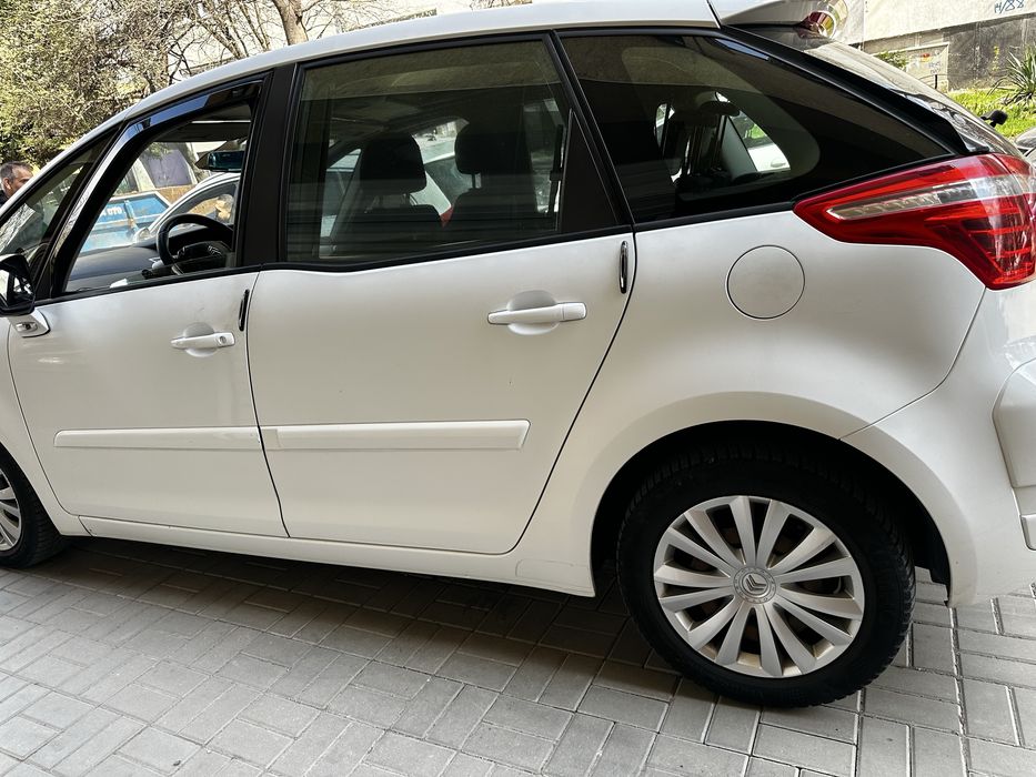 Продавам Citroën Grand C4 Picasso 2009 г.