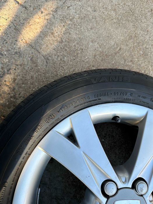 4бр. летни гуми 195/60/16C за ван/бус