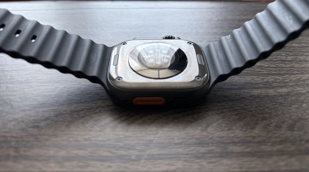 Apple Watch Ultra 2, GPS, Cellular, Carcasa Black Titanium 49mm, Black Ocean Band