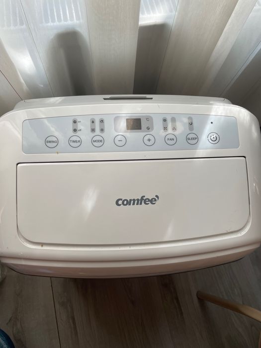 Aer condiționat portabil Comfee – răcire, încălzire, dezumidificare