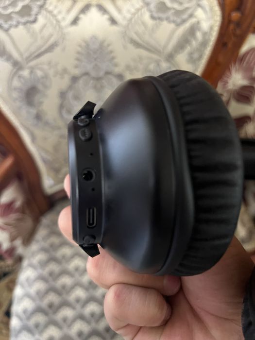 Наушник awei беспроводные