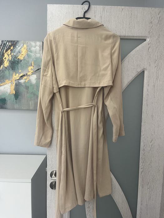 Тънко палто ХС размер