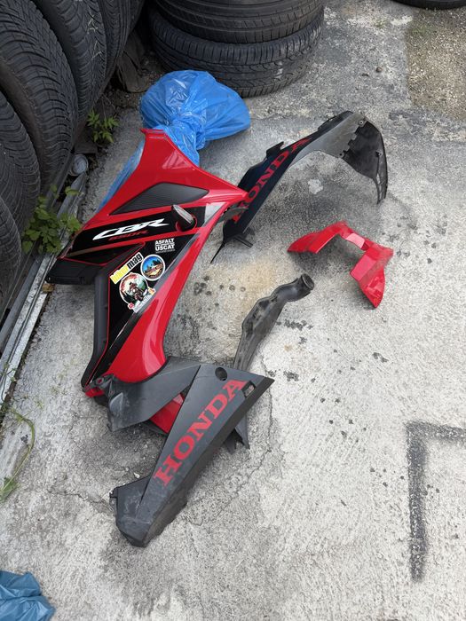 Carene dreapa honda cbr 650r 2023