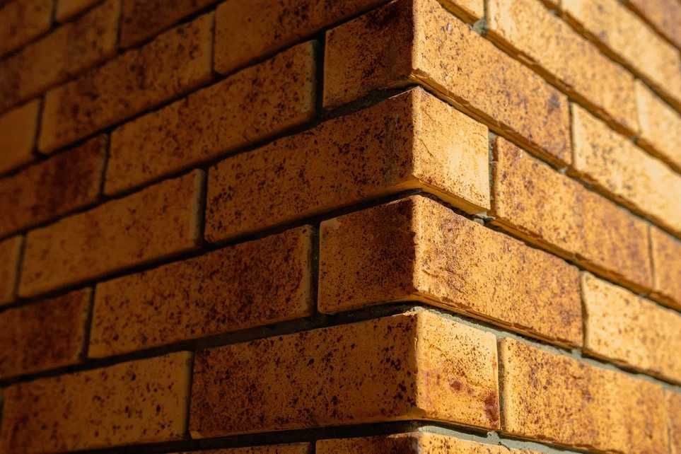 Облицовочный кирпич из России и Европы.