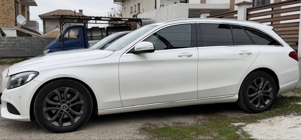 Мерцедес бенз Ц220