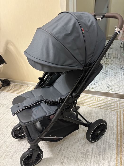 Продам детскую коляску