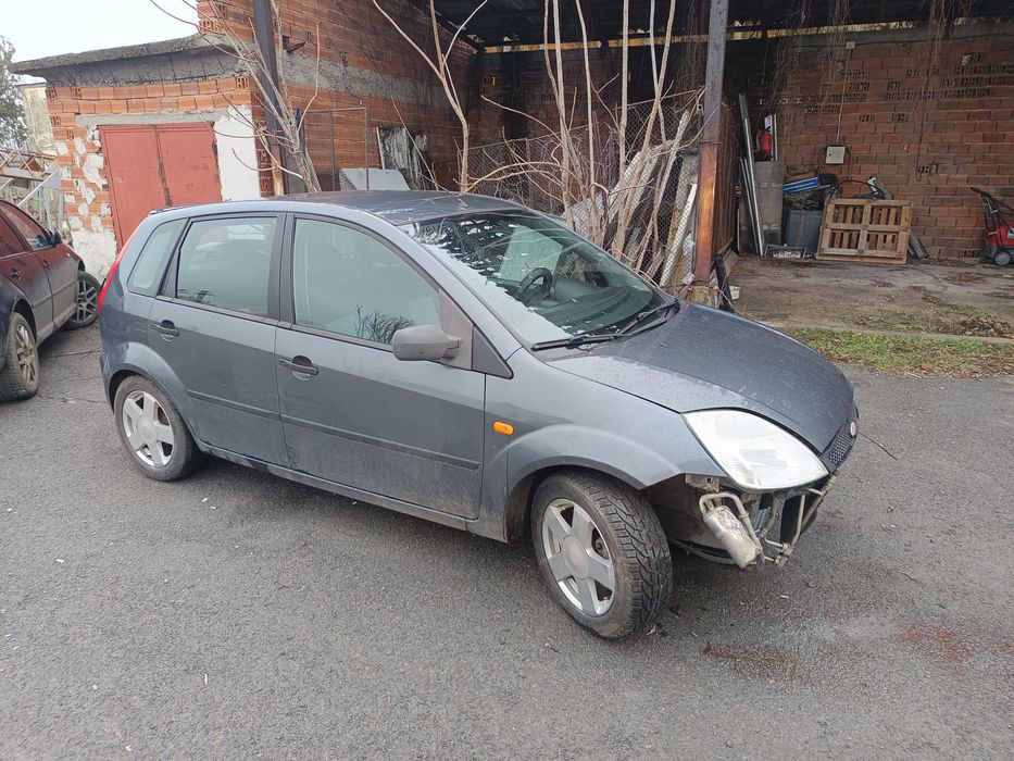 Форд фиеста 1.2 газ на части